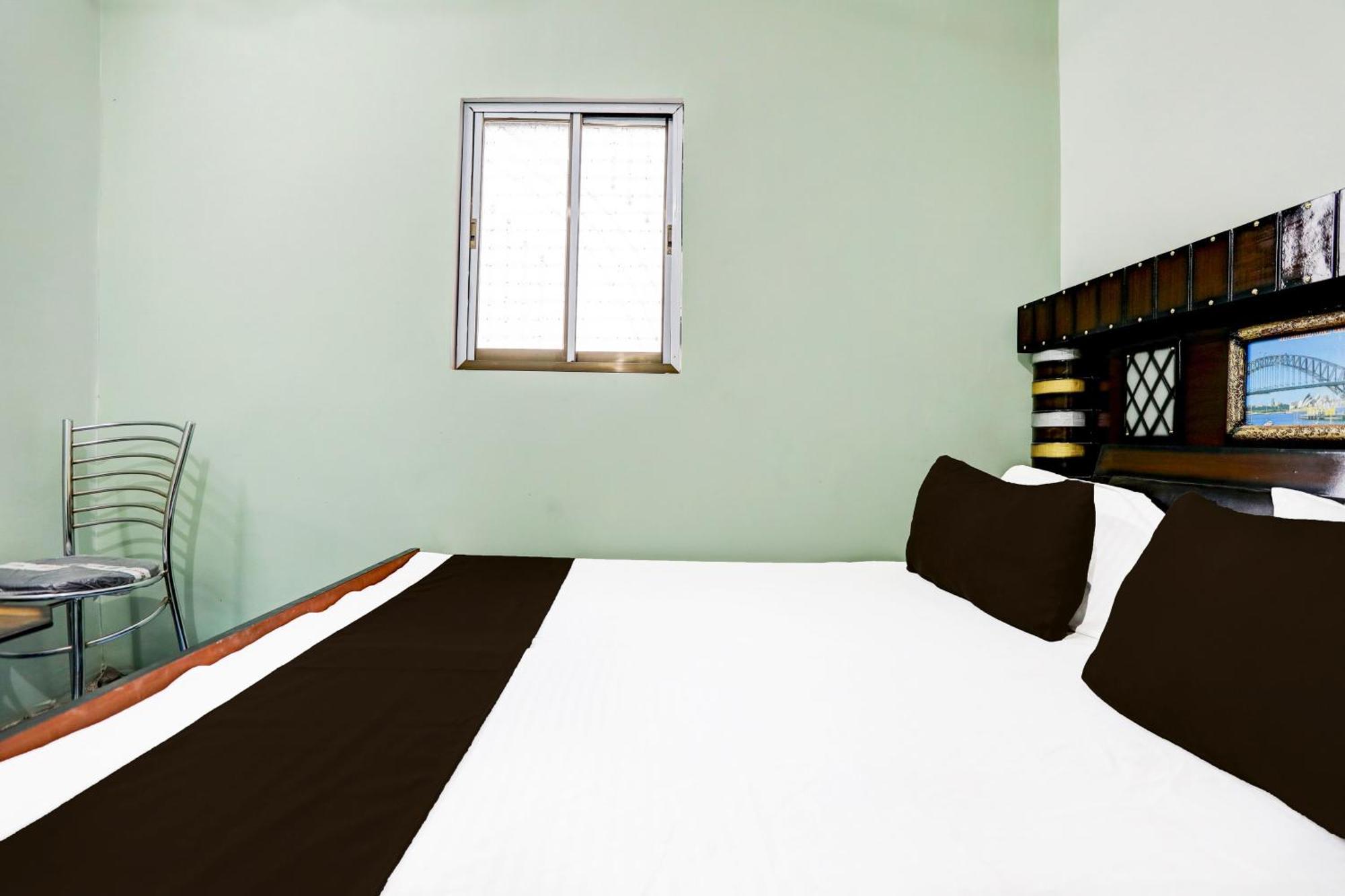 Hotel O V.K. Hotel Prayagraj Extérieur photo